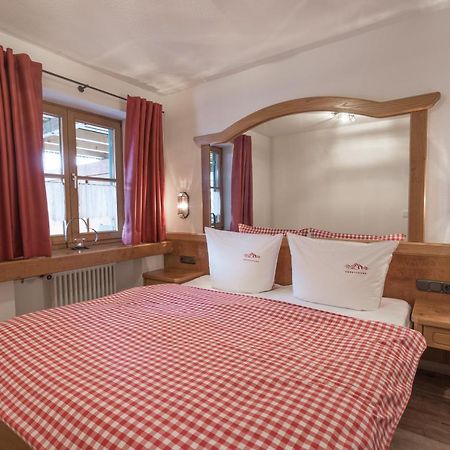 Ferienwohnungen Alpentraum - Landhaus Im Oberen Markt Όμπερσντορφ Εξωτερικό φωτογραφία